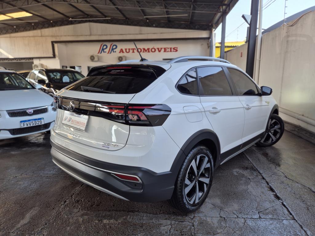 VOLKSWAGEN Nivus - Foto