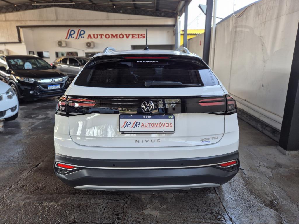 VOLKSWAGEN Nivus - Foto
