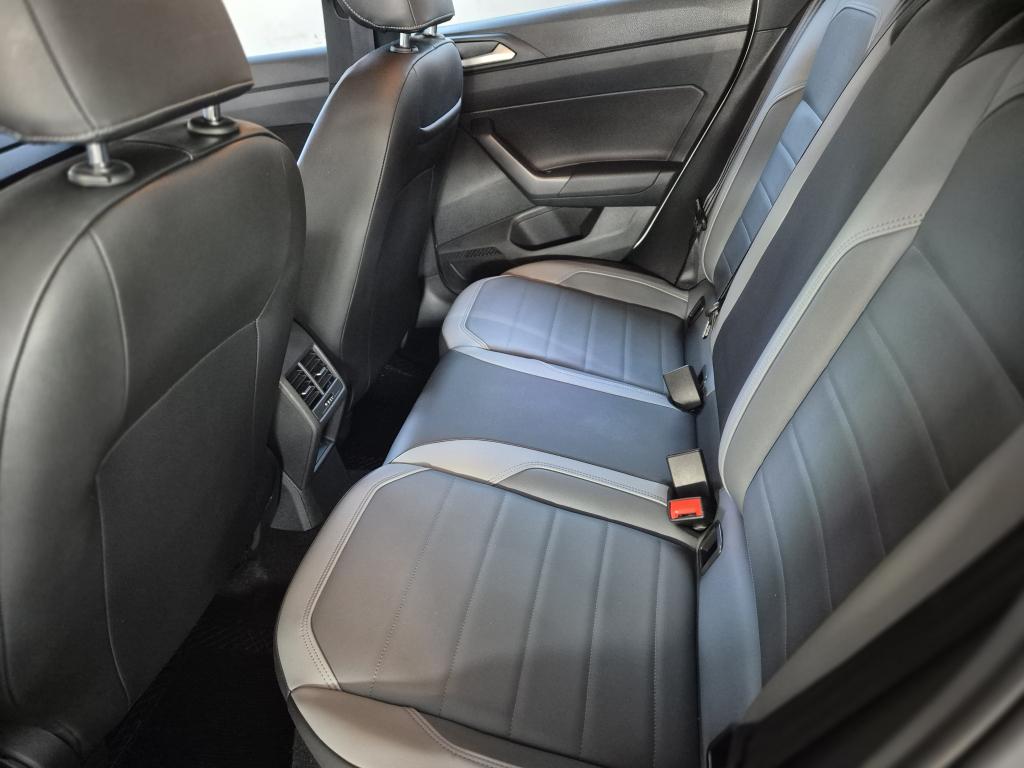 VOLKSWAGEN Nivus - Foto