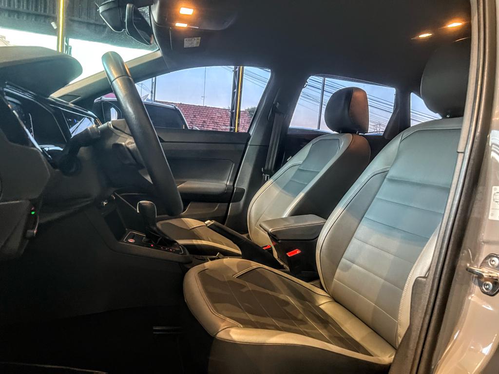 VOLKSWAGEN Nivus - Foto
