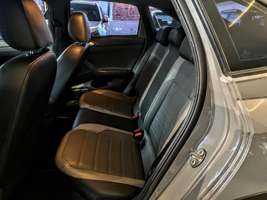 VOLKSWAGEN Nivus - Foto