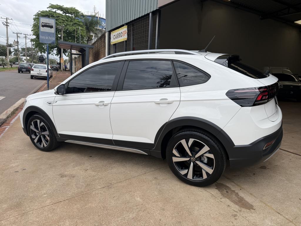 VOLKSWAGEN Nivus - Foto