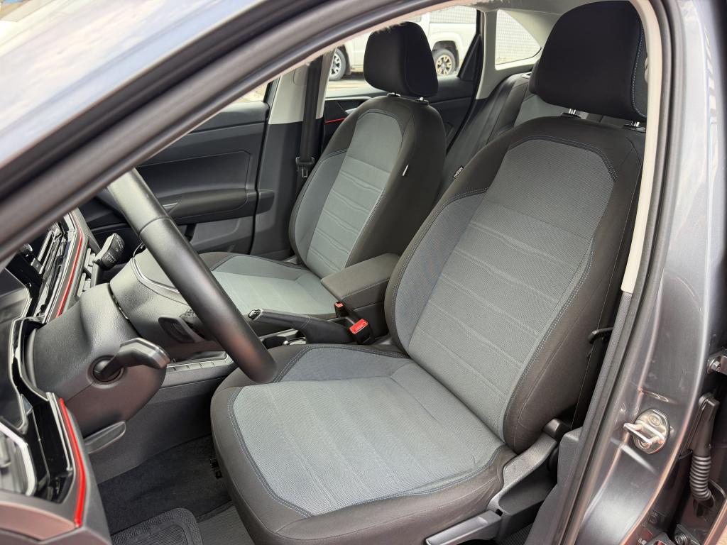 VOLKSWAGEN Nivus - Foto
