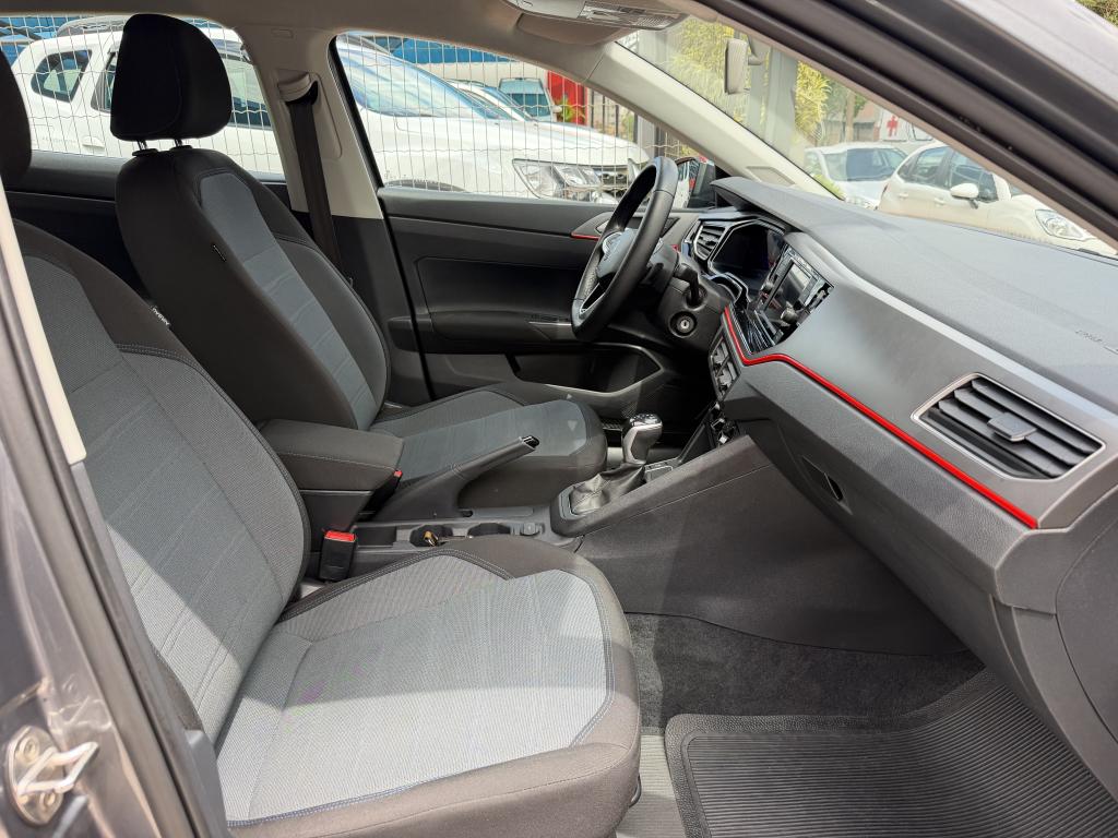 VOLKSWAGEN Nivus - Foto