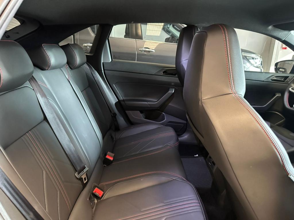 VOLKSWAGEN Nivus - Foto