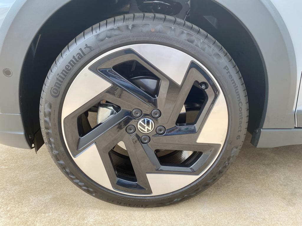 VOLKSWAGEN Nivus - Foto