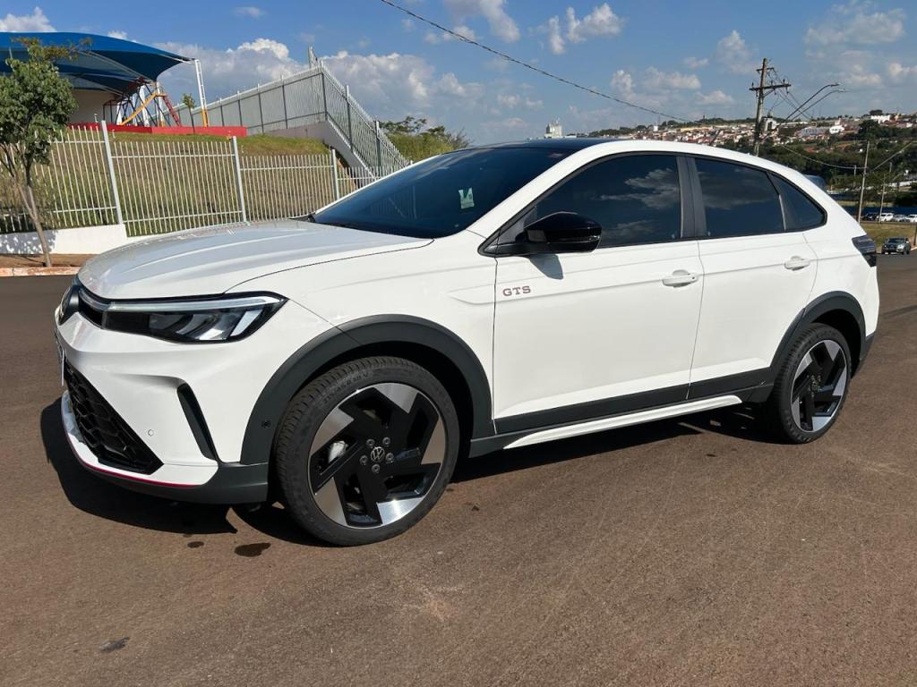 VOLKSWAGEN Nivus - Foto