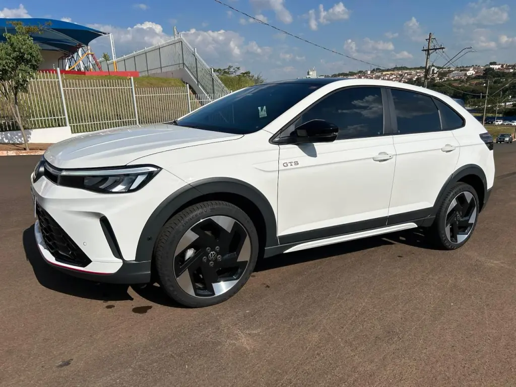 VOLKSWAGEN Nivus - Foto