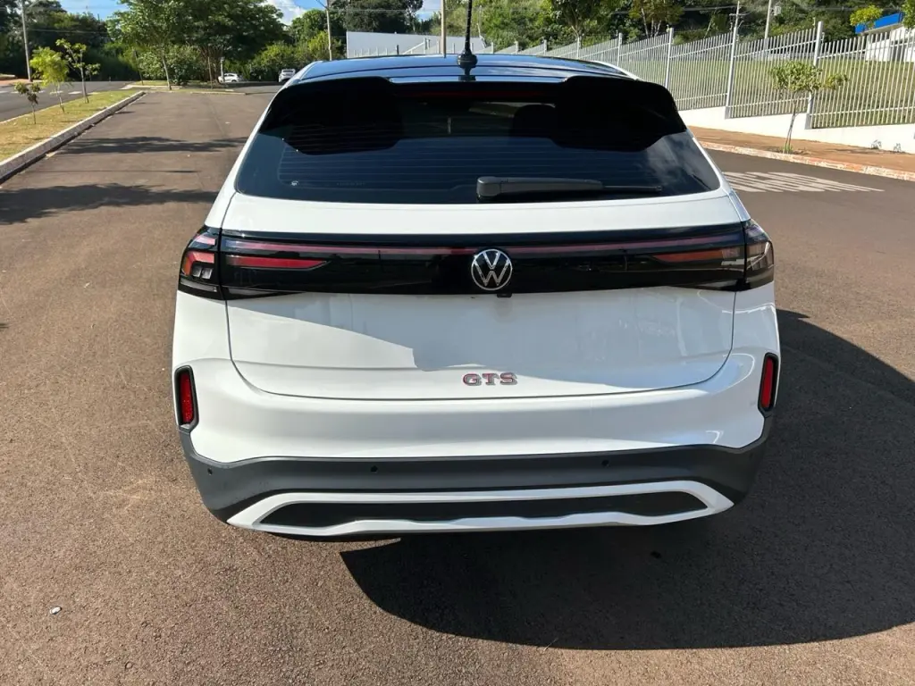 VOLKSWAGEN Nivus - Foto