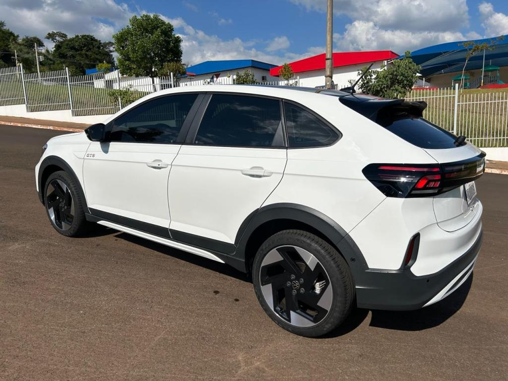 VOLKSWAGEN Nivus - Foto