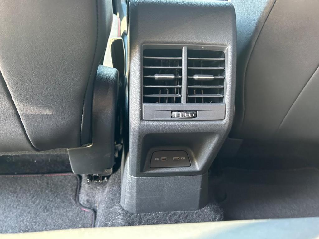 VOLKSWAGEN Nivus - Foto