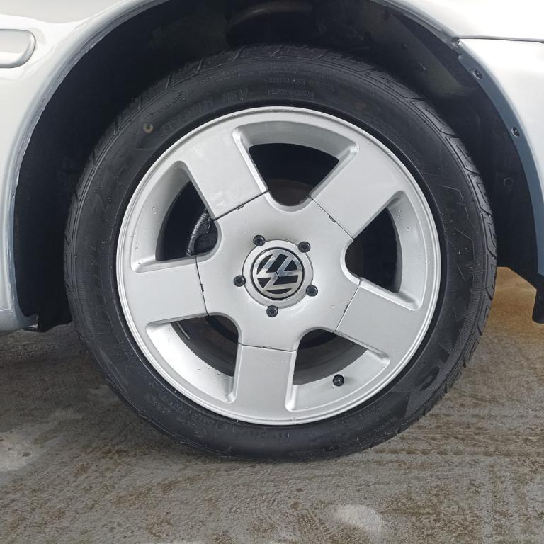 VOLKSWAGEN Parati - Foto