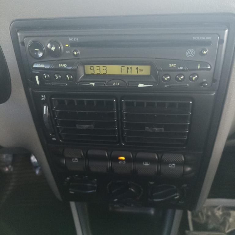 VOLKSWAGEN Parati - Foto