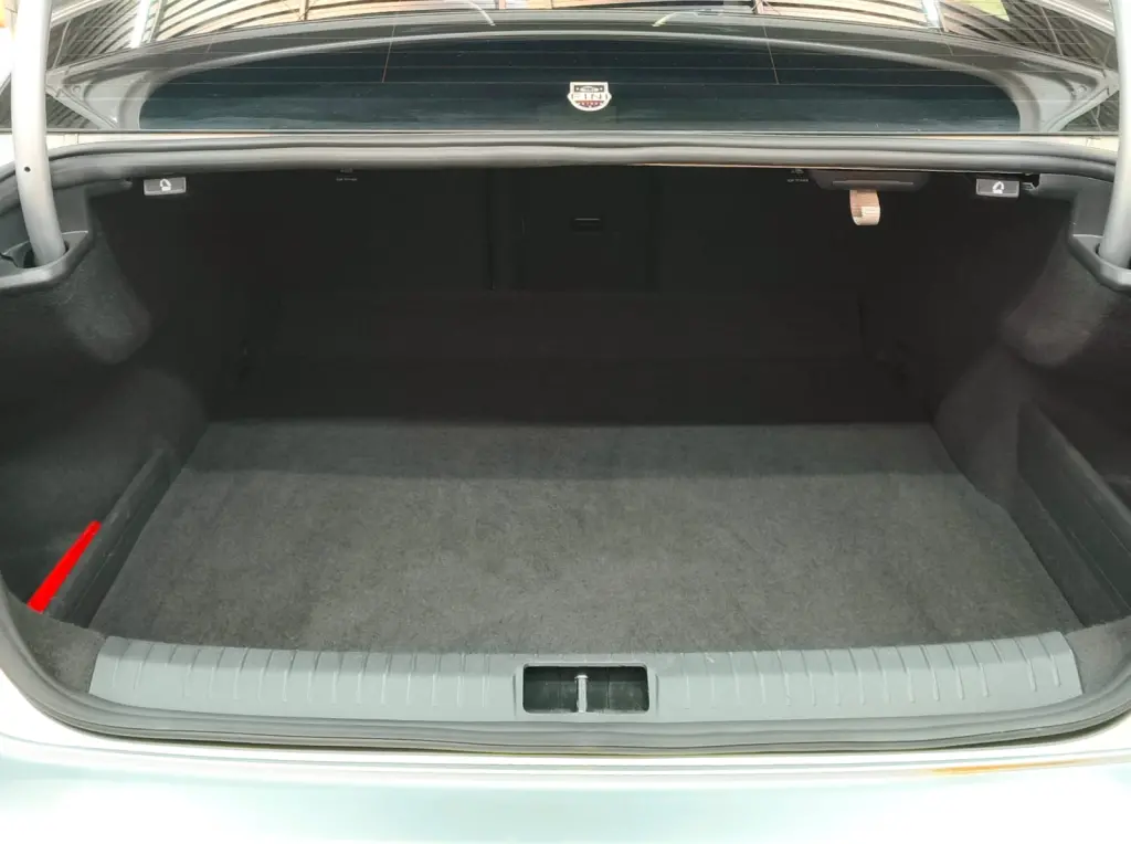 VOLKSWAGEN Passat - Foto