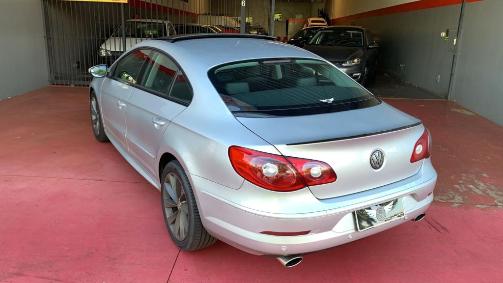 VOLKSWAGEN Passat - Foto