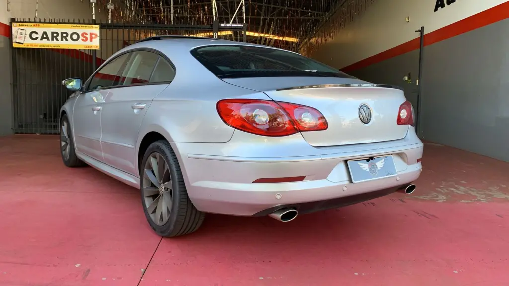 VOLKSWAGEN Passat - Foto