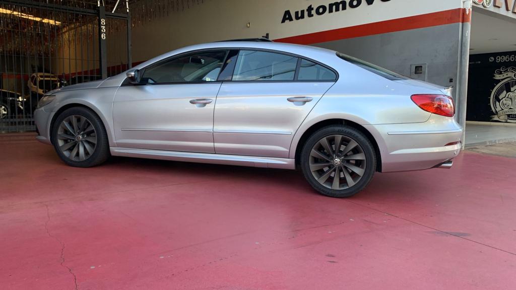 VOLKSWAGEN Passat - Foto