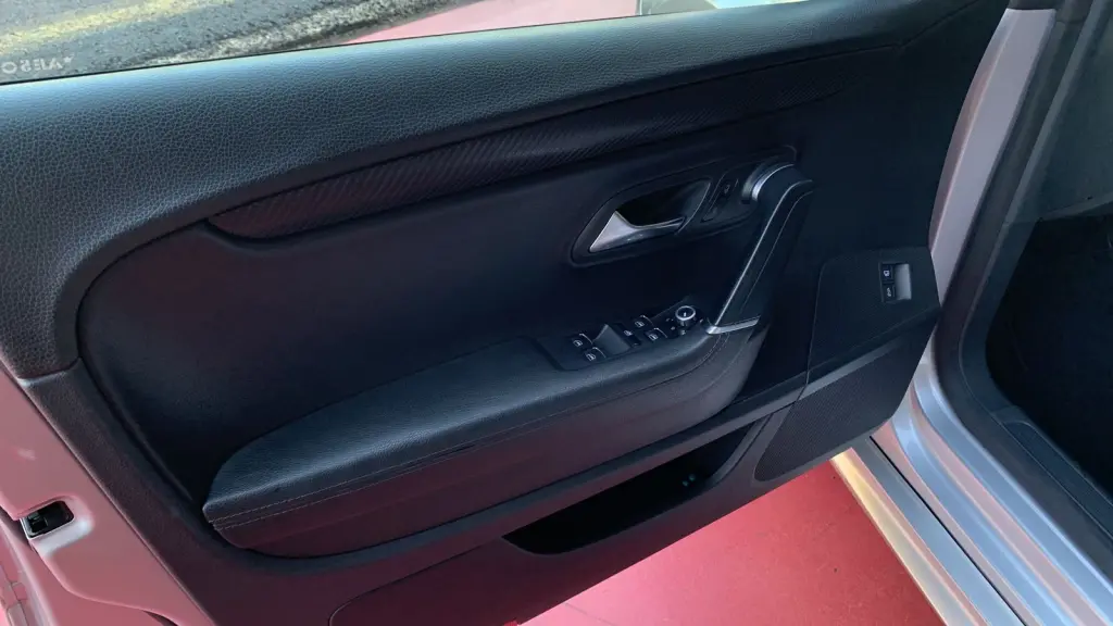 VOLKSWAGEN Passat - Foto