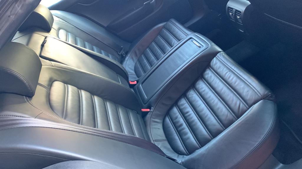 VOLKSWAGEN Passat - Foto