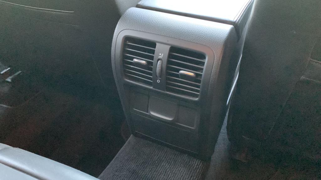 VOLKSWAGEN Passat - Foto