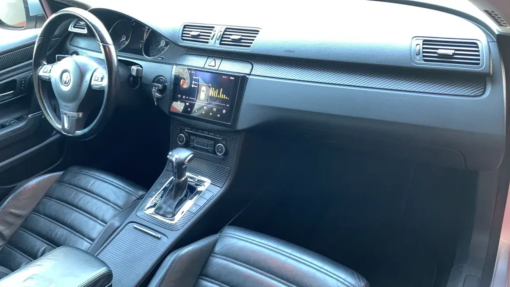 VOLKSWAGEN Passat - Foto