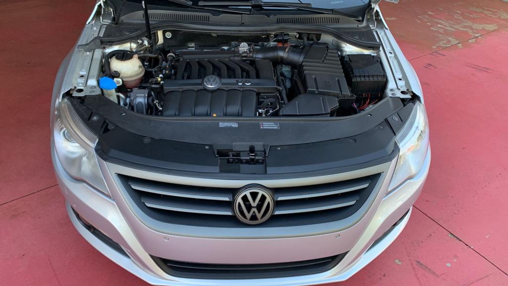 VOLKSWAGEN Passat - Foto