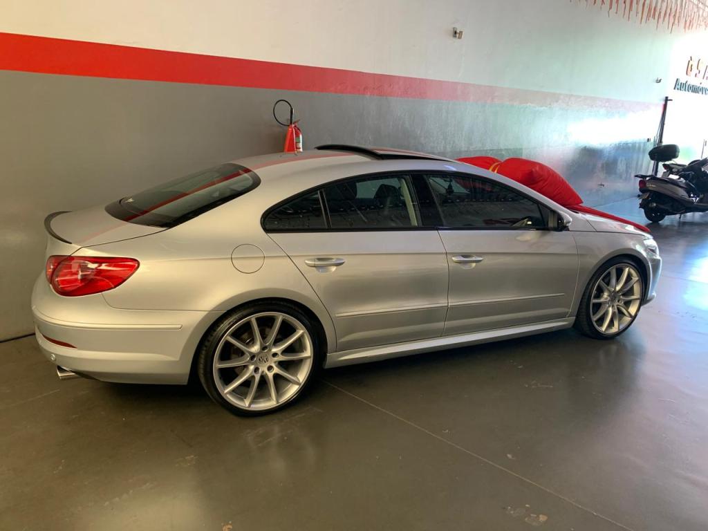 VOLKSWAGEN Passat - Foto
