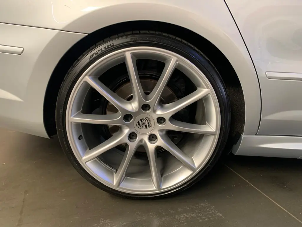 VOLKSWAGEN Passat - Foto