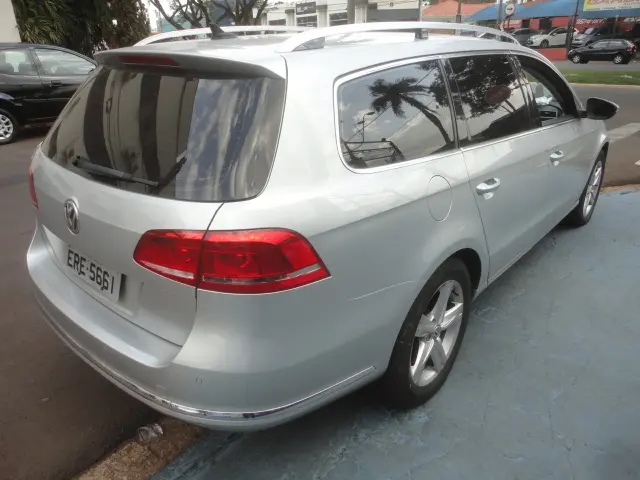 VOLKSWAGEN Passat Variant - Foto