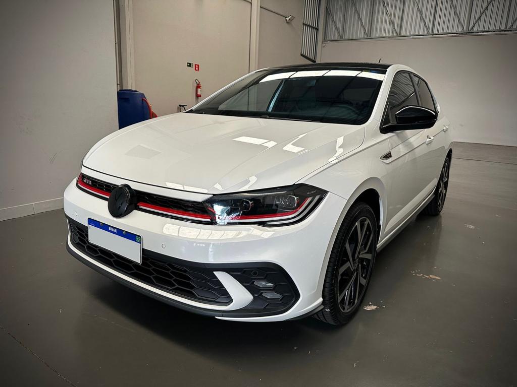 VOLKSWAGEN Polo Hatch - Foto