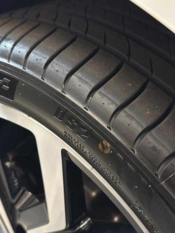 VOLKSWAGEN Polo Hatch - Foto