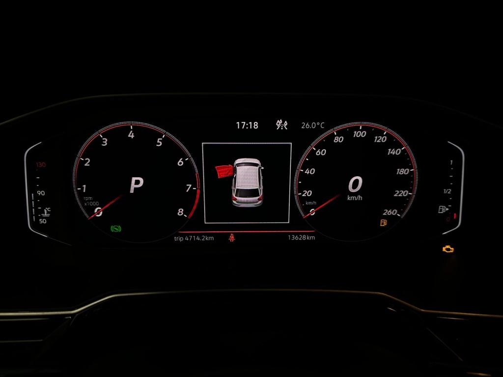 VOLKSWAGEN Polo Hatch - Foto