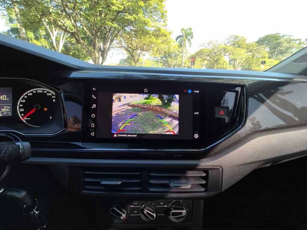 VOLKSWAGEN Polo Hatch - Foto