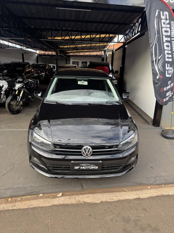 VOLKSWAGEN Polo Hatch - Foto