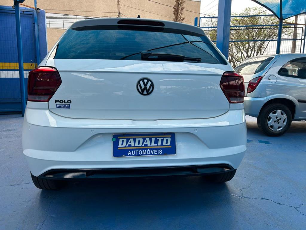 VOLKSWAGEN Polo Hatch - Foto