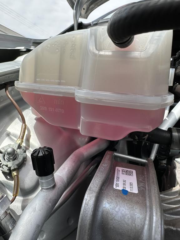 VOLKSWAGEN Polo Hatch - Foto