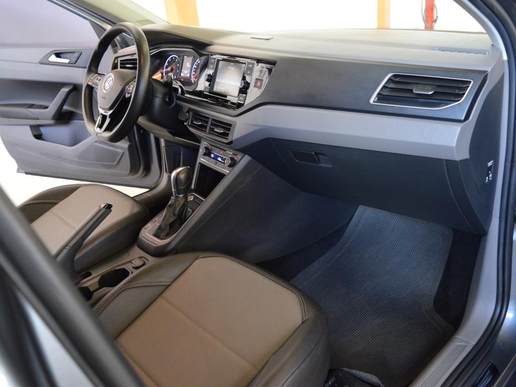 VOLKSWAGEN Polo Hatch - Foto