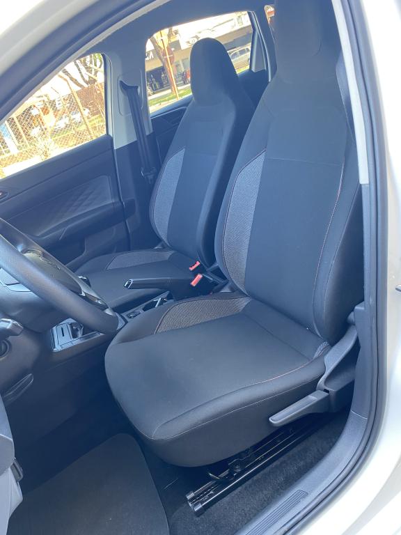 VOLKSWAGEN Polo Hatch - Foto