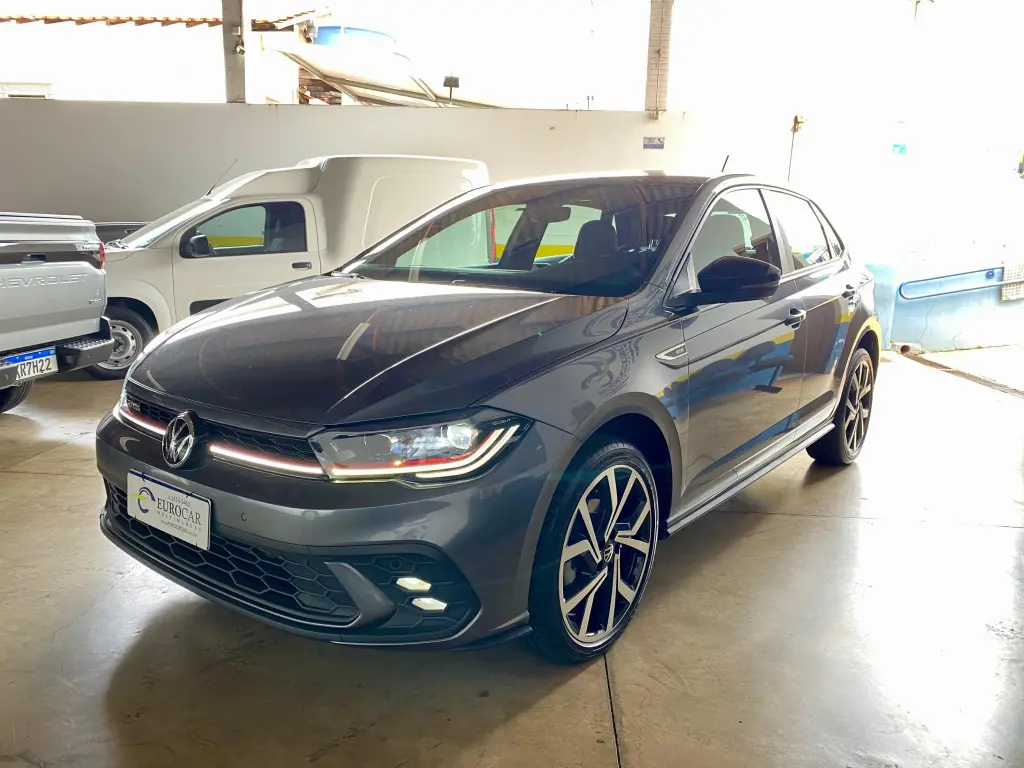 VOLKSWAGEN Polo Hatch - Foto