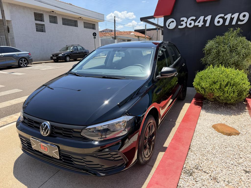 VOLKSWAGEN Polo Hatch - Foto