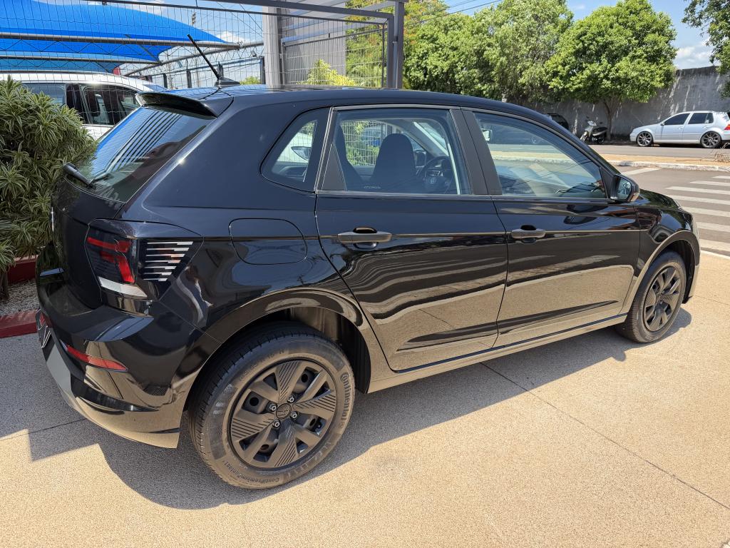 VOLKSWAGEN Polo Hatch - Foto