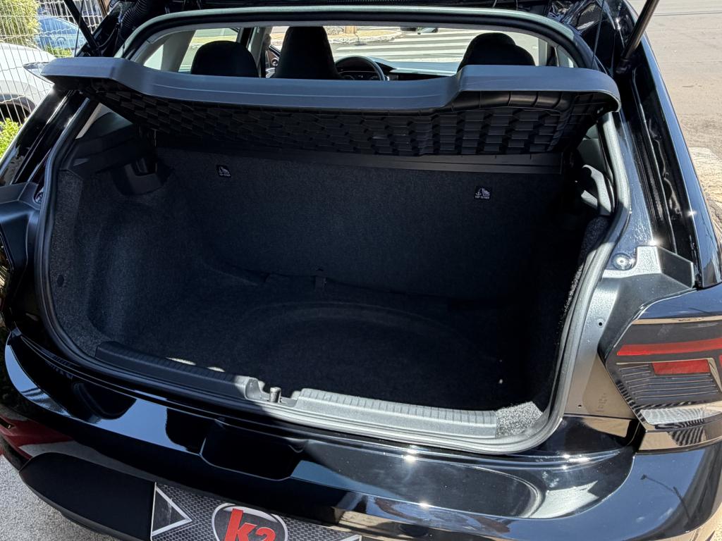 VOLKSWAGEN Polo Hatch - Foto