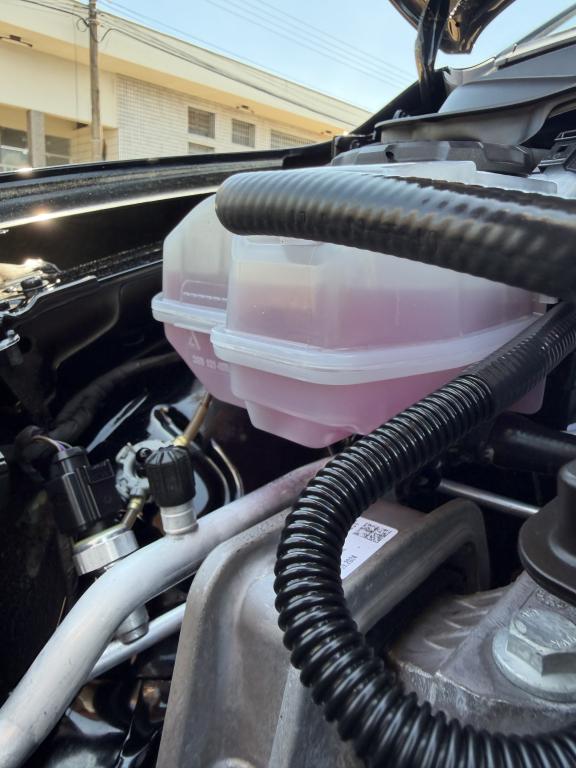 VOLKSWAGEN Polo Hatch - Foto