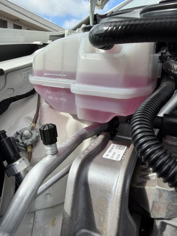VOLKSWAGEN Polo Hatch - Foto