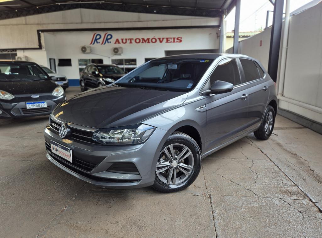 VOLKSWAGEN Polo Hatch - Foto