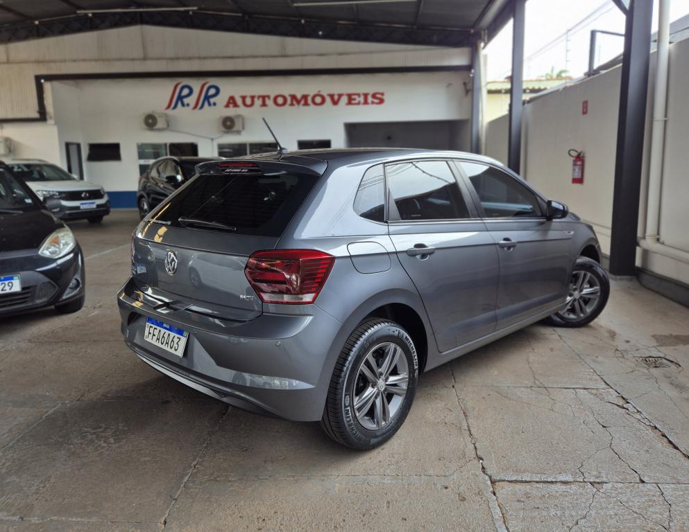 VOLKSWAGEN Polo Hatch - Foto