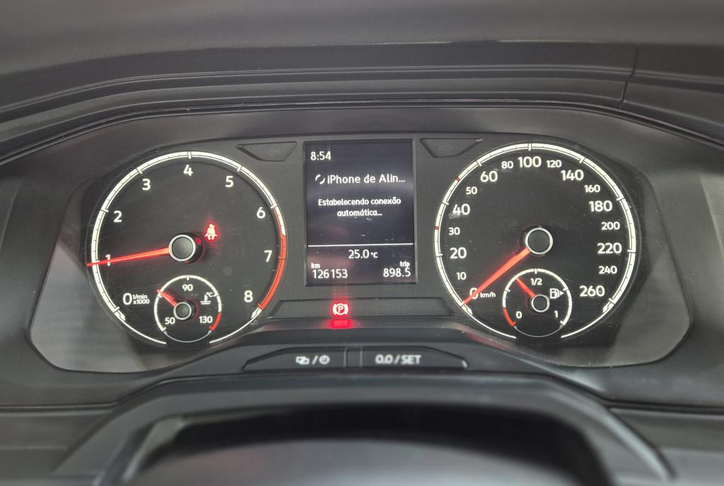 VOLKSWAGEN Polo Hatch - Foto