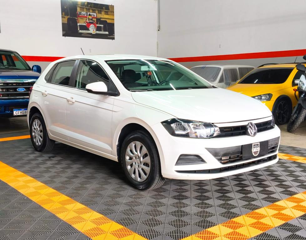 VOLKSWAGEN Polo Hatch - Foto