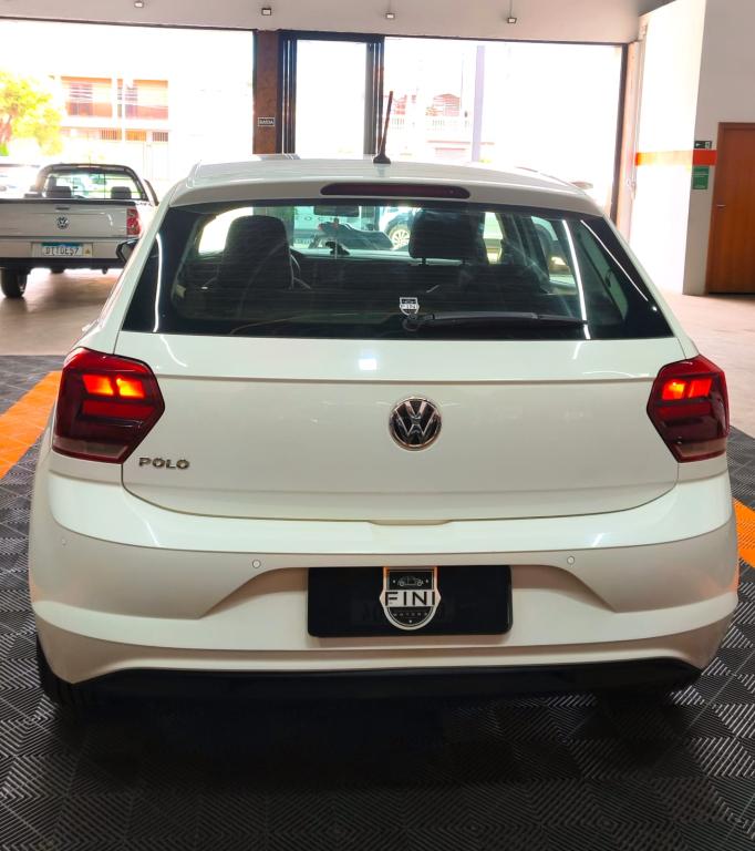 VOLKSWAGEN Polo Hatch - Foto