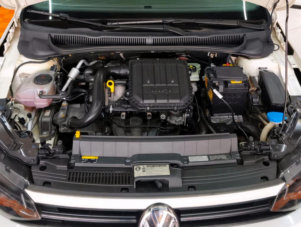 VOLKSWAGEN Polo Hatch - Foto